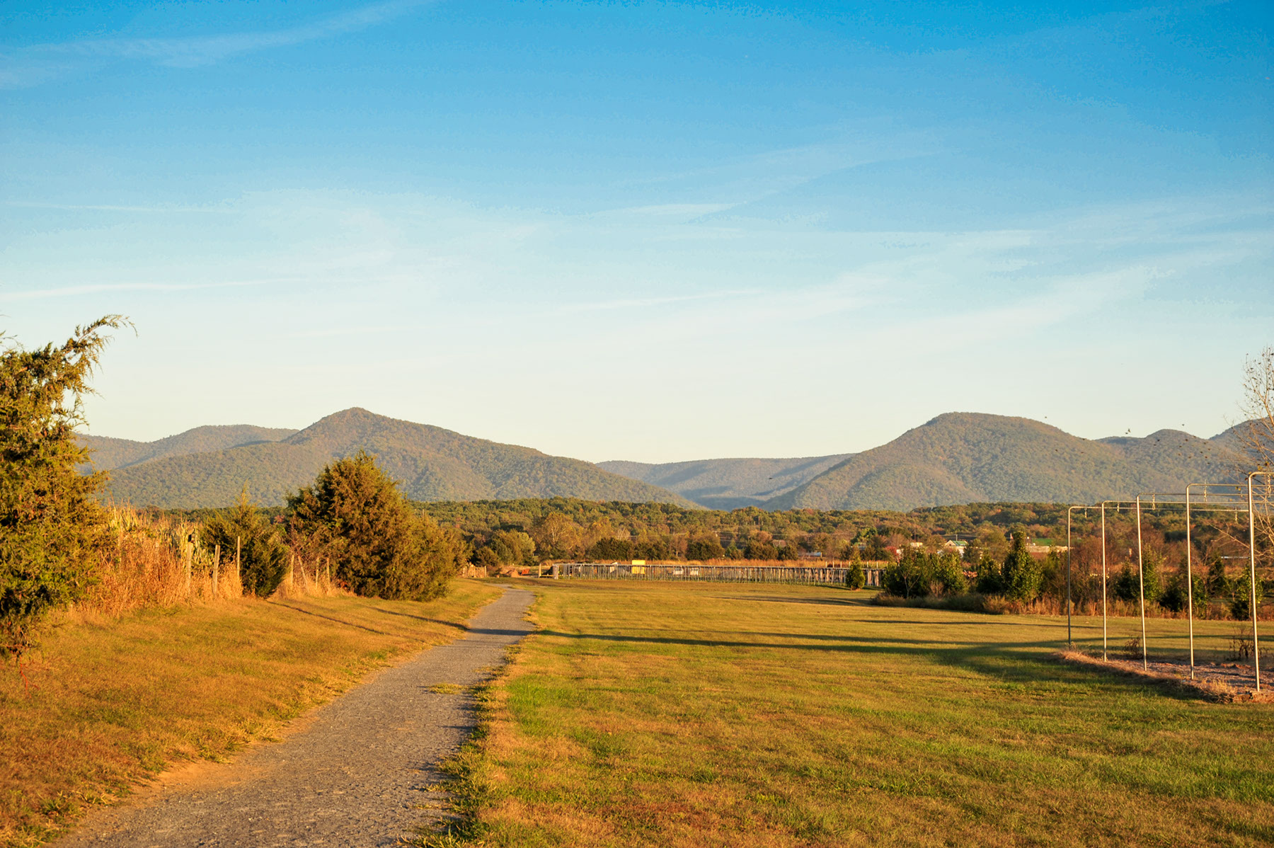 Mountain View / Grand Caverns Park Path